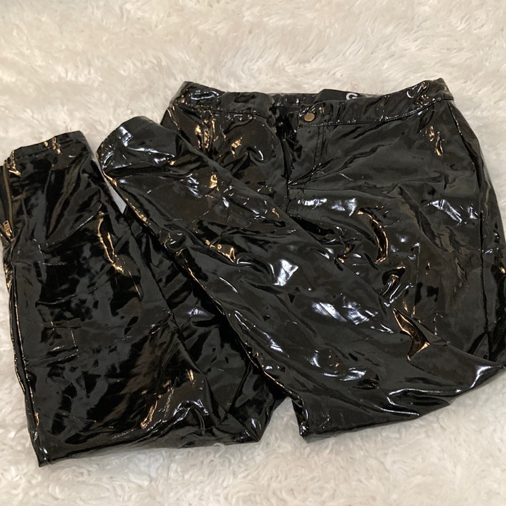 G by guess size xs pans